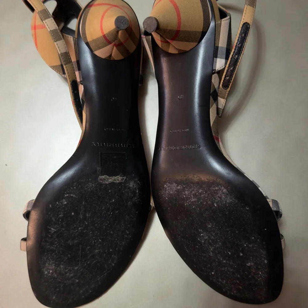 Burberry Women’s Hansel Ankle Strap Sandals Size 40 - Picture 8 of 9